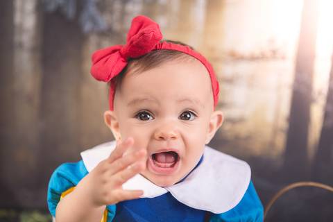 lua nova art e foto leticia amaral franco fotografia book bebe 07 meses ensaio acompanhamento branca de neve floresta maçã assustada'