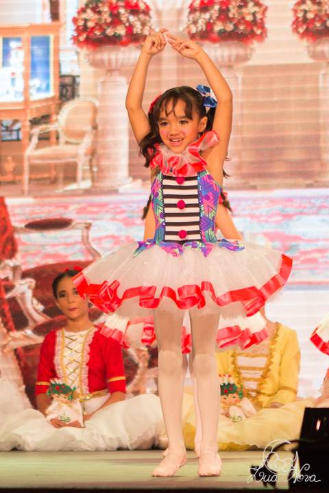 ballet regina corvello teatro oi quebra nozes palhacinha'