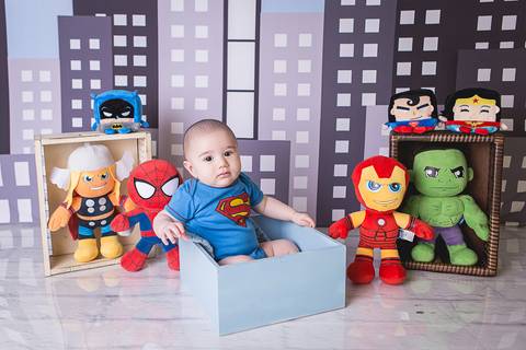 fotografo fotógrafo fotógrafa fotografa bebe brasília brasilia acompanhamento 6 meses super herois heróis cidade super homem homem aranha homem de ferro hulk thor mulher maravilha batman'