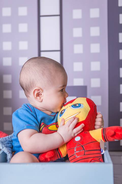 fotografo fotógrafo fotógrafa fotografa bebe brasília brasilia acompanhamento 6 meses super herois heróis cidade super homem homem aranha homem de ferro hulk thor mulher maravilha batman'