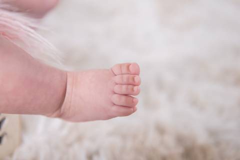 fotografo fotógrafo fotógrafa fotografa bebe acompanhamento brasilia df em casa ensaio na sua 4 meses pés'