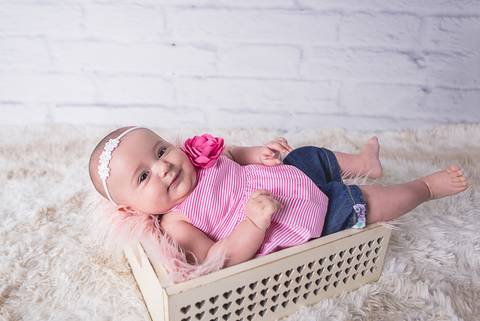 fotografo fotógrafo fotógrafa fotografa bebe acompanhamento brasilia df em casa ensaio na sua 4 meses'