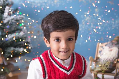 natal christmas baby bebe azul dourado vermelho infantil papai noel santa claus child children criança 5 anos 1 ano 3 anos gêmeas gemeas gêmeos gemeos primos 2 anos'