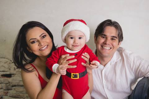 natal christmas baby bebe papai noel santa claus bebê família familia brasília brasilia df distrito federal book fotografo fotógrafa fotografa acompanhamento fotografia 9 meses trimestral aguas claras melhorleticia franco letícia lua nova art arte foto'