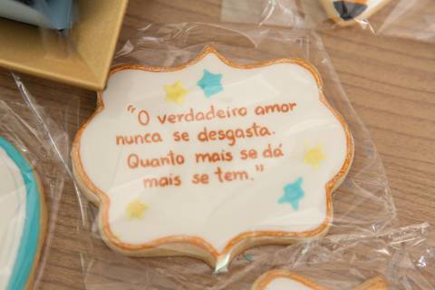 fotografo fotógrafo fotógrafa fotografa brasília brasilia evento festa infantil festa de criança em casa decoração mais bonita pequeno principe bolo mesa  vela decoração decoracao cookie'