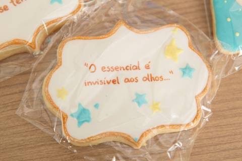 fotografo fotógrafo fotógrafa fotografa brasília brasilia evento festa infantil festa de criança em casa decoração mais bonita pequeno principe bolo mesa  vela decoração decoracao cookie'