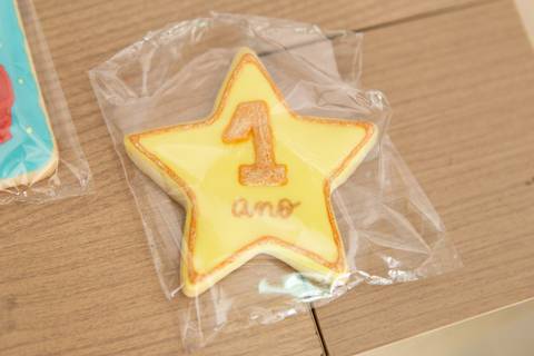 fotografo fotógrafo fotógrafa fotografa brasília brasilia evento festa infantil festa de criança em casa decoração mais bonita pequeno principe bolo mesa  vela decoração decoracao cookie'