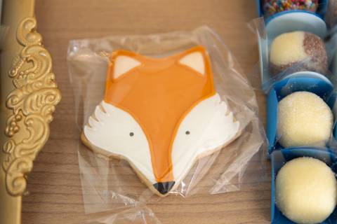 fotografo fotógrafo fotógrafa fotografa brasília brasilia evento festa infantil festa de criança em casa decoração mais bonita pequeno principe bolo mesa  vela decoração decoracao cookie'