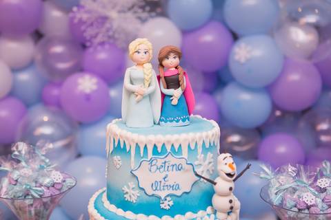 festa infantil 03 anos decoração brasilia brasilia df distrito federal book fotografo fotógrafa fotografa fotografia melhor leticia franco letícia lua nova art arte foto frozen ana elsa bolo mesa gemeas gêmeas irmãs irmas'