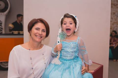 festa infantil 03 anos decoração brasilia brasilia df distrito federal book fotografo fotógrafa fotografa fotografia melhor leticia franco letícia lua nova art arte foto frozen ana elsa bolo mesa gemeas gêmeas irmãs irmas'