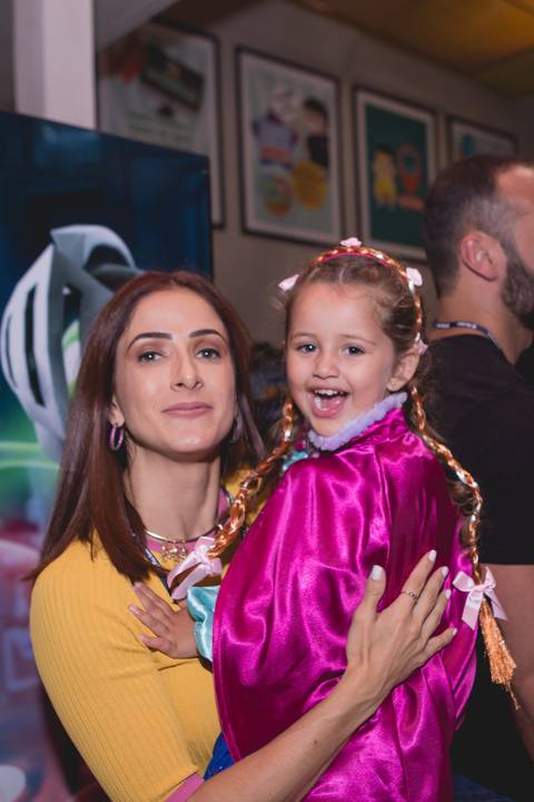 festa infantil 03 anos decoração brasilia brasilia df distrito federal book fotografo fotógrafa fotografa fotografia melhor leticia franco letícia lua nova art arte foto frozen ana elsa bolo mesa gemeas gêmeas irmãs irmas'