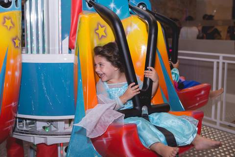 festa infantil 03 anos decoração brasilia brasilia df distrito federal book fotografo fotógrafa fotografa fotografia melhor leticia franco letícia lua nova art arte foto frozen ana elsa bolo mesa gemeas gêmeas irmãs irmas'
