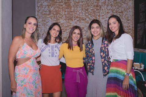 festa infantil 03 anos decoração brasilia brasilia df distrito federal book fotografo fotógrafa fotografa fotografia melhor leticia franco letícia lua nova art arte foto frozen ana elsa bolo mesa gemeas gêmeas irmãs irmas natalia tartuce'