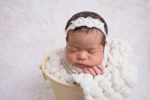 newborn adhara ayla fotografa fotografo fotógrafa brasilia brasília df distrito federal recém nascido baby bebe bebê reborn wrap enrolado gêmeas gêmeos twins saco de batata'