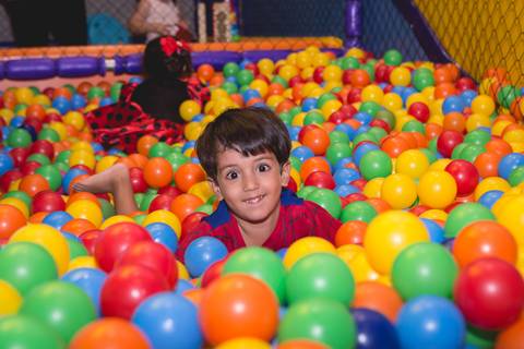 festa infantil 03 anos decoração brasilia brasilia df distrito federal book fotografo fotógrafa fotografa fotografia melhor leticia franco letícia lua nova art arte foto homem aranha spider man '