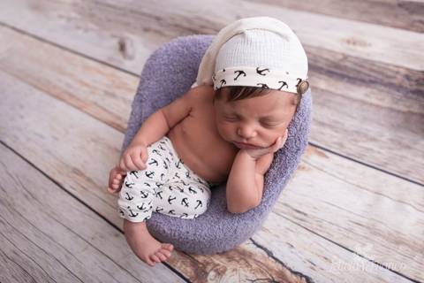 bebê recém nascido newborn brasilia fotografa fotografo fotógrafa brasília df distrito federal baby bebe reborn book melhor leticia franco letícia lua nova art arte foto wrap enrolado '