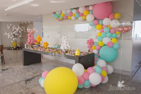 jardim da elena ipes realizado pela fotografa especializada Letícia Franco em Brasília DF festa aniversário de 1 ano primeiro'