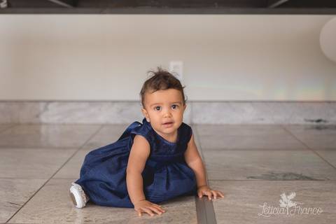 jardim da elena ipes realizado pela fotografa especializada Letícia Franco em Brasília DF festa aniversário de 1 ano primeiro aniversariante'