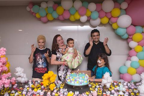 jardim da elena ipes realizado pela fotografa especializada Letícia Franco em Brasília DF festa aniversário de 1 ano primeiro aniversariante'