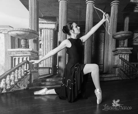 Regina corvello bailarinas fotografadas pela fotografa Letícia Franco no Lago SUl em Brasília DF'