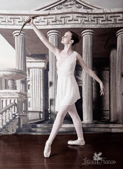 Regina corvello bailarinas fotografadas pela fotografa Letícia Franco no Lago SUl em Brasília DF'