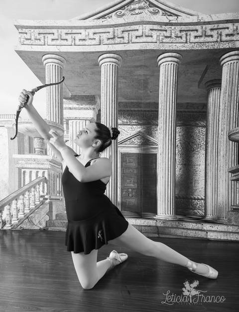Regina corvello bailarinas fotografadas pela fotografa Letícia Franco no Lago SUl em Brasília DF'