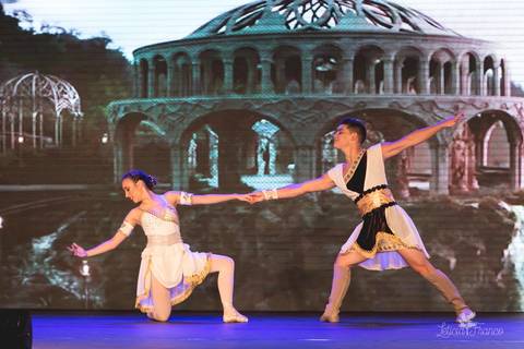 Regina corvello bailarinas fotografadas pela fotografa Letícia Franco no Lago SUl em Brasília DF teatro oi espetaculo Sylvia'