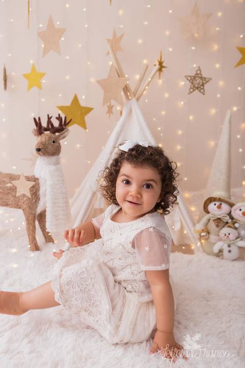 ensaio de natal em brasilia lago sul jardim botanico 2019 estrelas ensaio clean bebe sorriso fotografado pela fotografa leticia franco especializada'