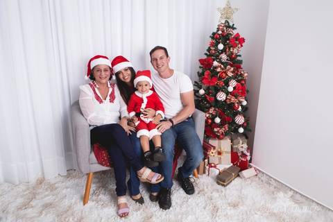 ensaio de natal em brasilia lago sul jardim botanico 2019 estrelas ensaio clean bebe sorriso fotografado pela fotografa leticia franco especializada'