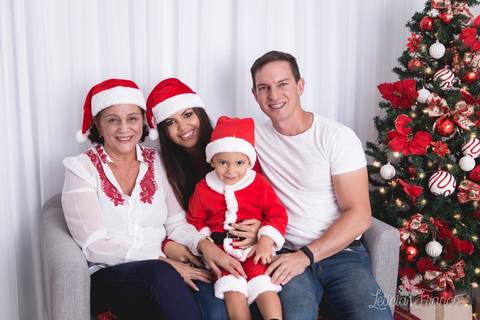 ensaio de natal em brasilia lago sul jardim botanico 2019 estrelas ensaio clean bebe sorriso fotografado pela fotografa leticia franco especializada'