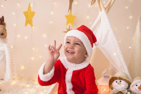 ensaio de natal em brasilia lago sul jardim botanico 2019 estrelas ensaio clean bebe sorriso fotografado pela fotografa leticia franco especializada'