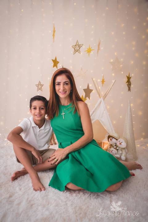 ensaio de natal em brasilia lago sul jardim botanico 2019 estrelas ensaio clean bebe sorriso fotografado pela fotografa leticia franco especializada mamae e filho'