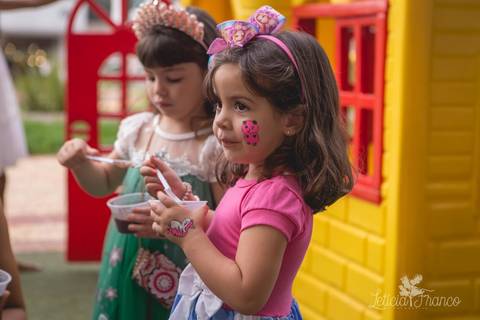 decoração backyardigans festa infantil registrado pela fotografa especialziada leticia franco fotografia brasilia df irmã comendo'