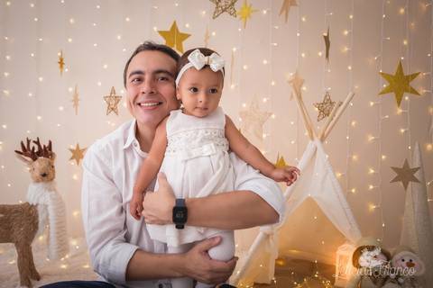 estrelas bebê touca de papai noel 2019 brasilia df registrado pela fotógrafa letícia franco luisa branco familia pais mariana frederico luisa'