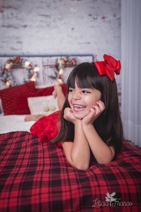 estrelas bebê touca de papai noel 2019 brasilia df registrado pela fotógrafa letícia franco branco familia sofia'