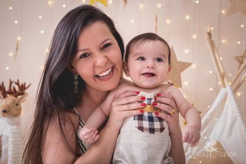 estrelas bebê touca de papai noel 2019 brasilia df registrado pela fotógrafa letícia franco branco familia enzo'