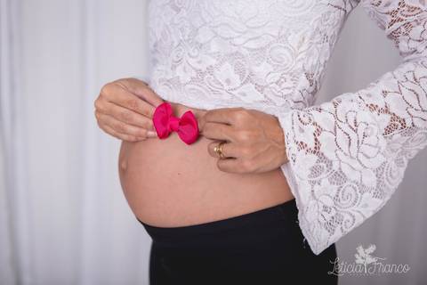 ensaio gestante mamãe lugar dos sonhos jardim botanico bebê recém nascido newborn brasilia fotografa fotografo fotógrafa brasília df distrito federal book melhor leticia franco letícia acompanhamento gestacional 19 semanas laço rosa'