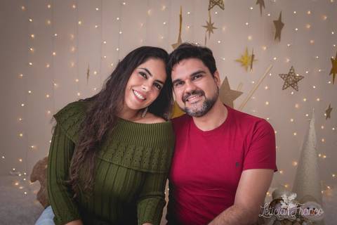 estrelas touca de papai noel 2019 brasilia df registrado pela fotógrafa letícia franco branco familia casal carol e ricardo'