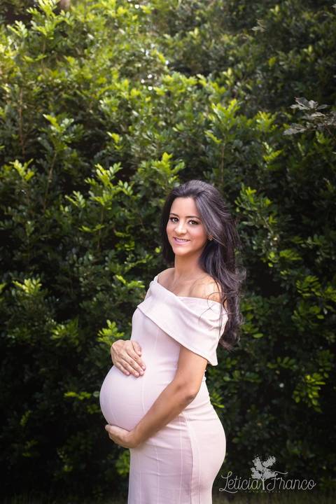 ensaio gestante mamãe lugar dos sonhos bebê recém nascido newborn brasilia fotografa fotografo fotógrafa brasília df distrito federal baby bebe book melhor leticia franco letícia peninsula mãe vestindo a gestante midi rosa adriana 38 semanas'