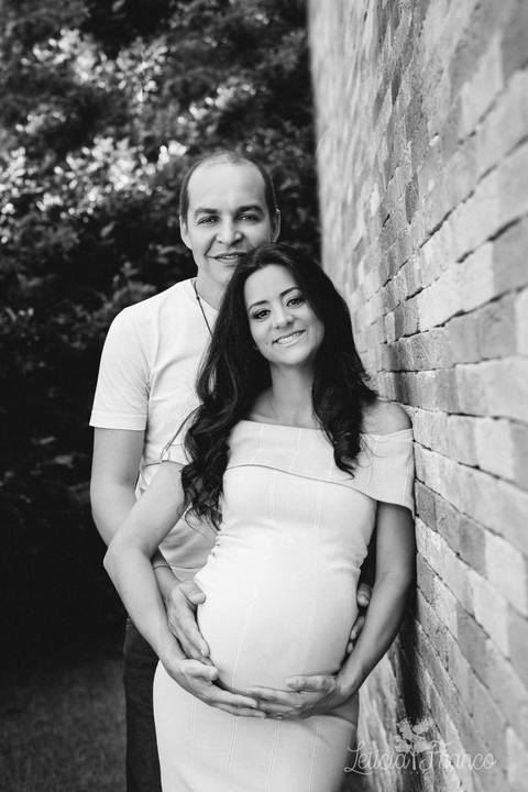 ensaio gestante mamãe lugar dos sonhos recém nascido newborn fotografa brasília df distrito federal baby bebe book melhor leticia franco letícia peninsula mãe vestindo a gestante midi rosa adriana 38 semanas papai e mamãe'