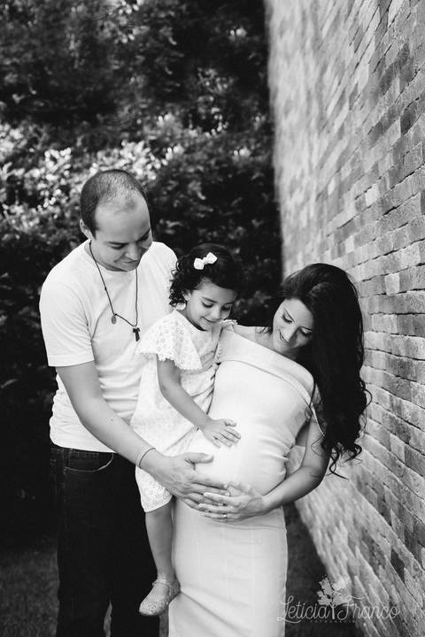 ensaio gestante mamãe lugar dos sonhos recém nascido newborn fotografa brasília df distrito federal baby bebe book melhor leticia franco letícia peninsula mãe vestindo a gestante midi rosa adriana 38 semanas família completa'