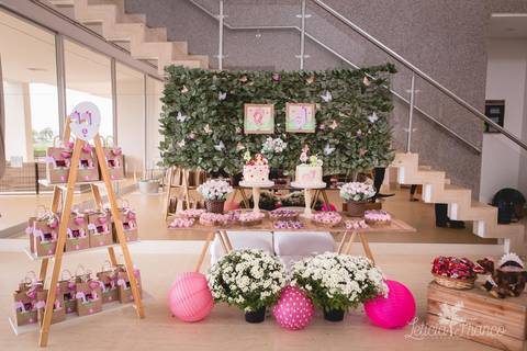 festa infantil 04 anos decoração brasilia df distrito federal book fotógrafa melhor leticia franco letícia moranguinho dinossauro betina e olivia pulando corda trio bagunça mesa aniversariantes gêmeas twins'