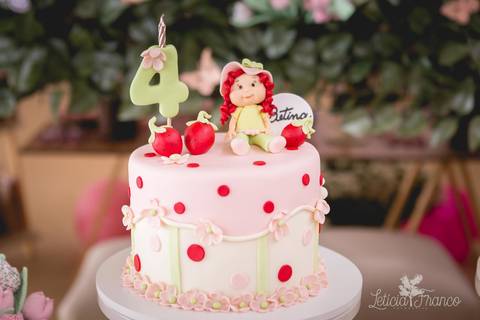 festa infantil 04 anos decoração brasilia df distrito federal book fotógrafa melhor leticia franco letícia moranguinho dinossauro betina e olivia pulando corda trio bagunça bolo moranguinho aniversariantes gêmeas twins'