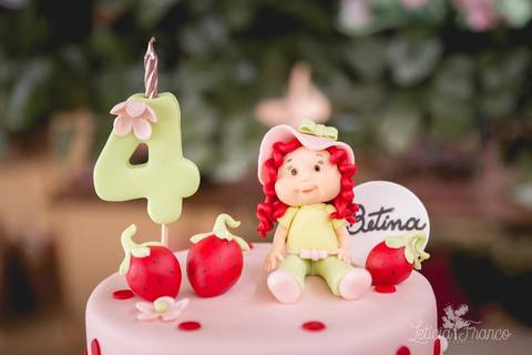 festa infantil 04 anos decoração brasilia df distrito federal book fotógrafa melhor leticia franco letícia moranguinho dinossauro betina e olivia pulando corda trio bagunça topo do bolo moranguinho aniversariantes gêmeas twins'