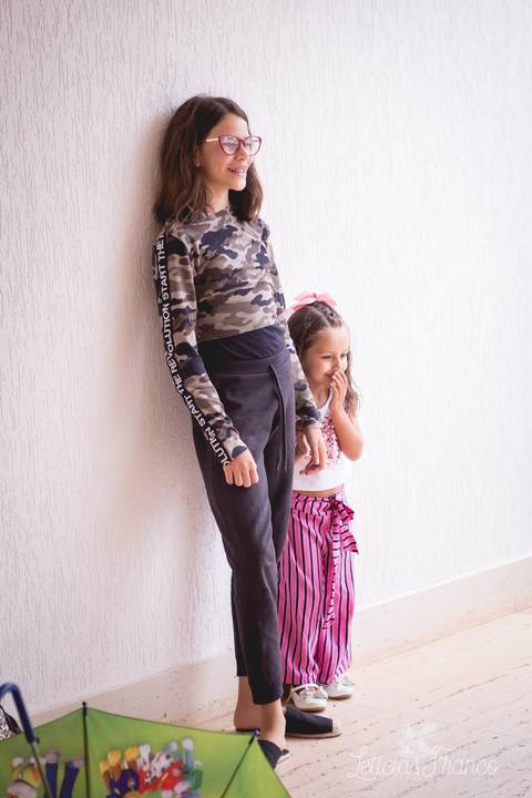 festa infantil 04 anos decoração brasilia df distrito federal book fotógrafa melhor leticia franco letícia moranguinho dinossauro betina e olivia pulando corda trio bagunça irmãs aniversariantes gêmeas twins com primo '