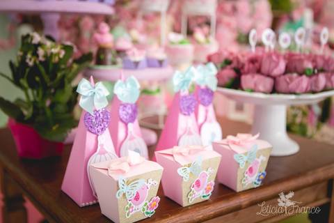 festa infantil 02 anos decoração brasilia df distrito federal book fotógrafa fotografia melhor leticia franco letícia jardim da beatriz detalhes happy birthday asa norte em brasilia caixinhas'