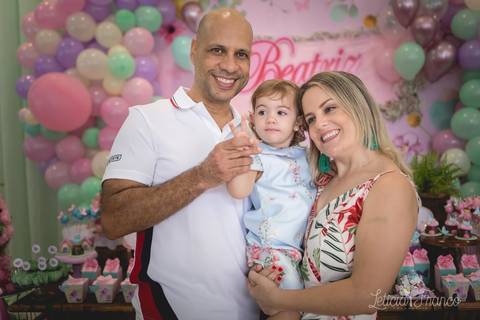 festa infantil 02 anos decoração brasilia df distrito federal book fotógrafa fotografia melhor leticia franco letícia jardim da beatriz detalhes happy birthday asa norte em brasilia pais pai mãe com aniversariante'