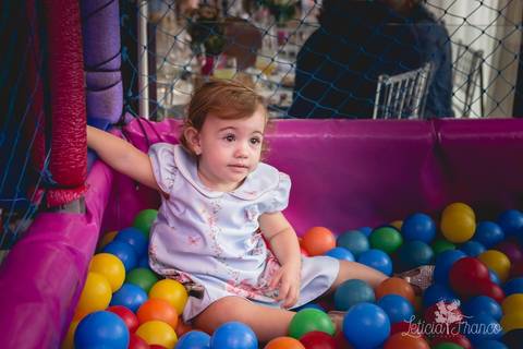 festa infantil 02 anos decoração brasilia df distrito federal book fotógrafa fotografia melhor leticia franco letícia jardim da beatriz detalhes happy birthday asa norte em brasilia pais pai mãe com aniversariante piscina de bolinhas'