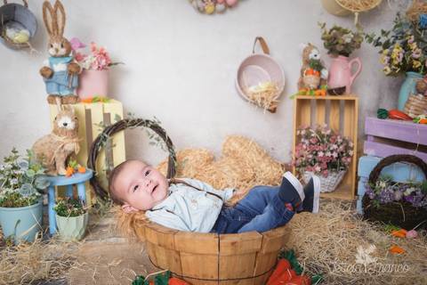 ensaio de páscoa em brasilia leticia franco fotografia df lago sul jardim botanico candy colors coelhos orelha de coelho nicolas 3 meses bebê com suspensorio'