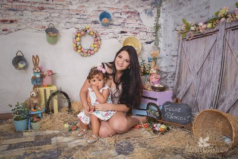 ensaio de páscoa em brasilia leticia franco fotografia df lago sul jardim botanico candy colors coelhos orelha de coelho mamãe com liz'